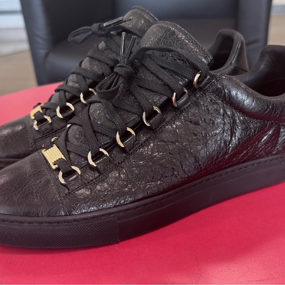 Balenciaga Womens Arena Low ‘Black’ - Picture 2 of 8
